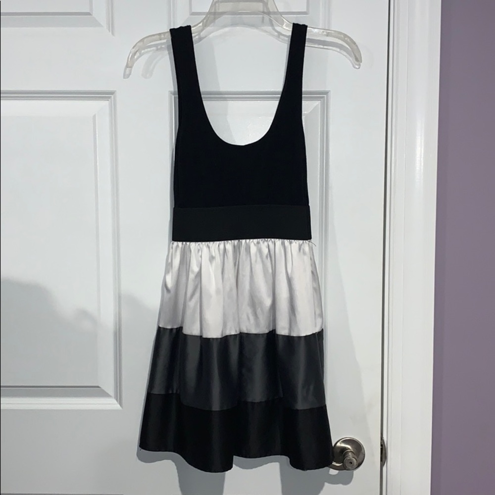 Black/grey/white dress